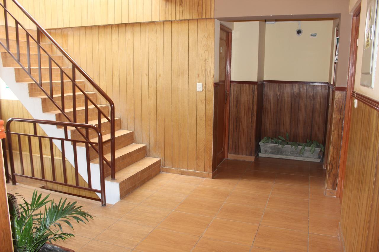 Hotel El Tumi 2 Huaraz  Buitenkant foto